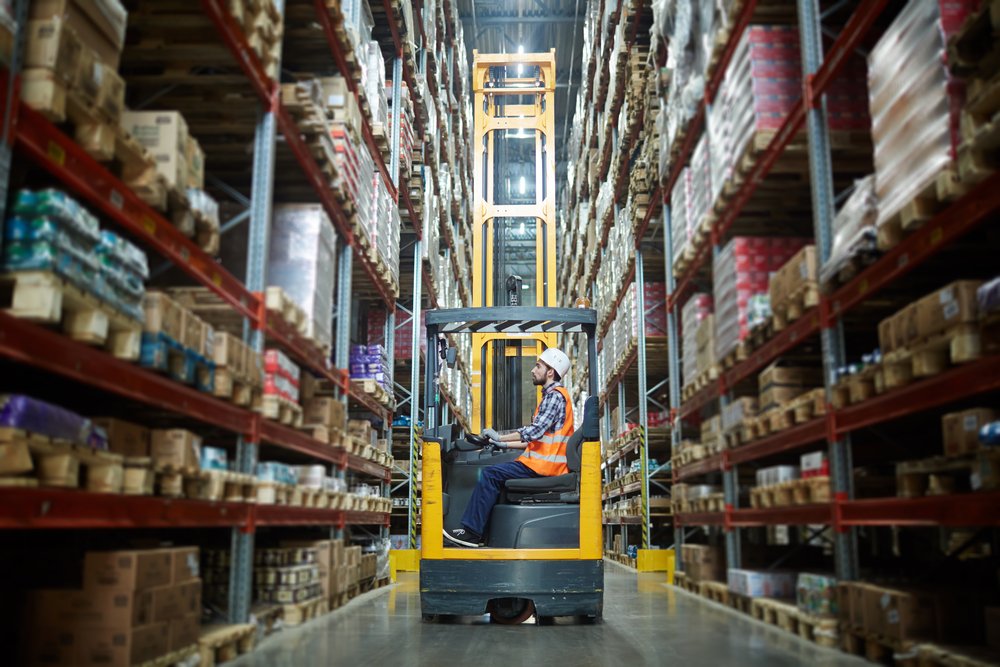 how much space does a forklift need to turn